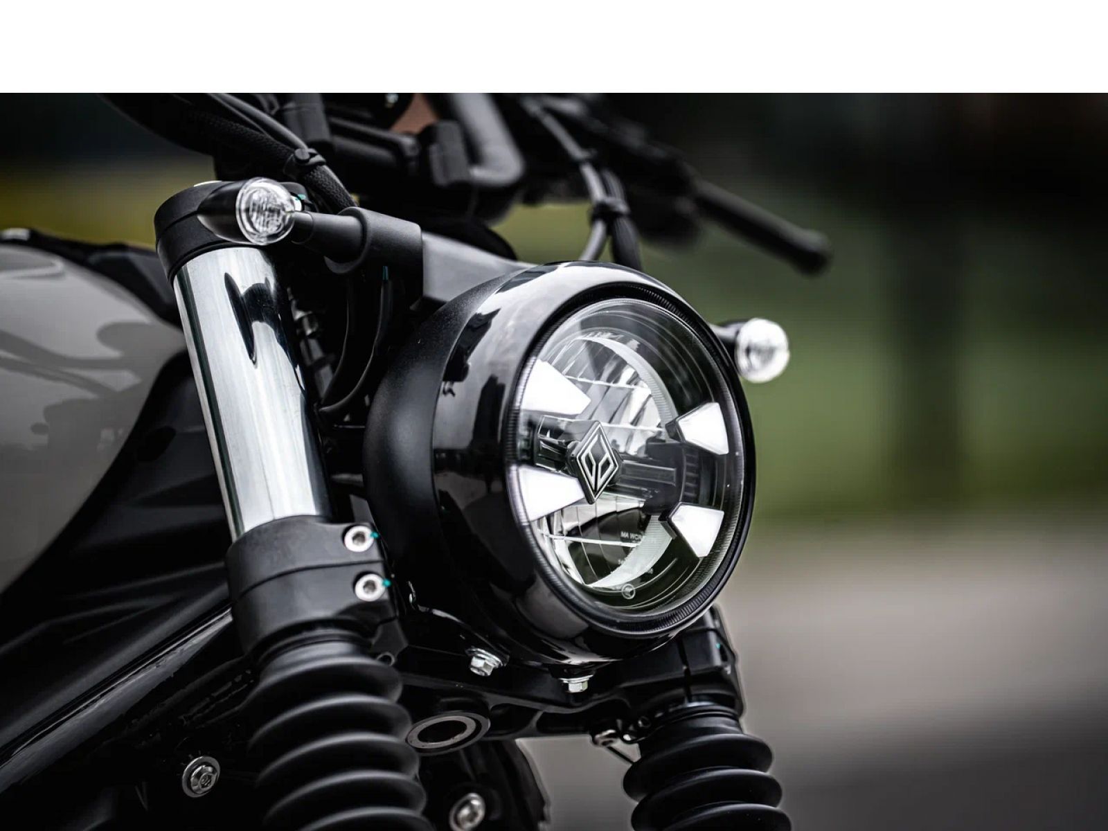 Круизер BENDA Darkflag 950 (BLACK) 2026